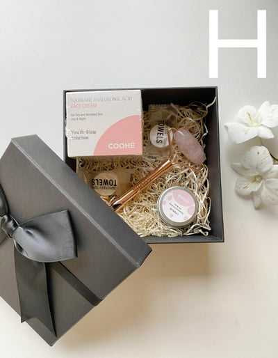 Christmas Gift Box from 28 €